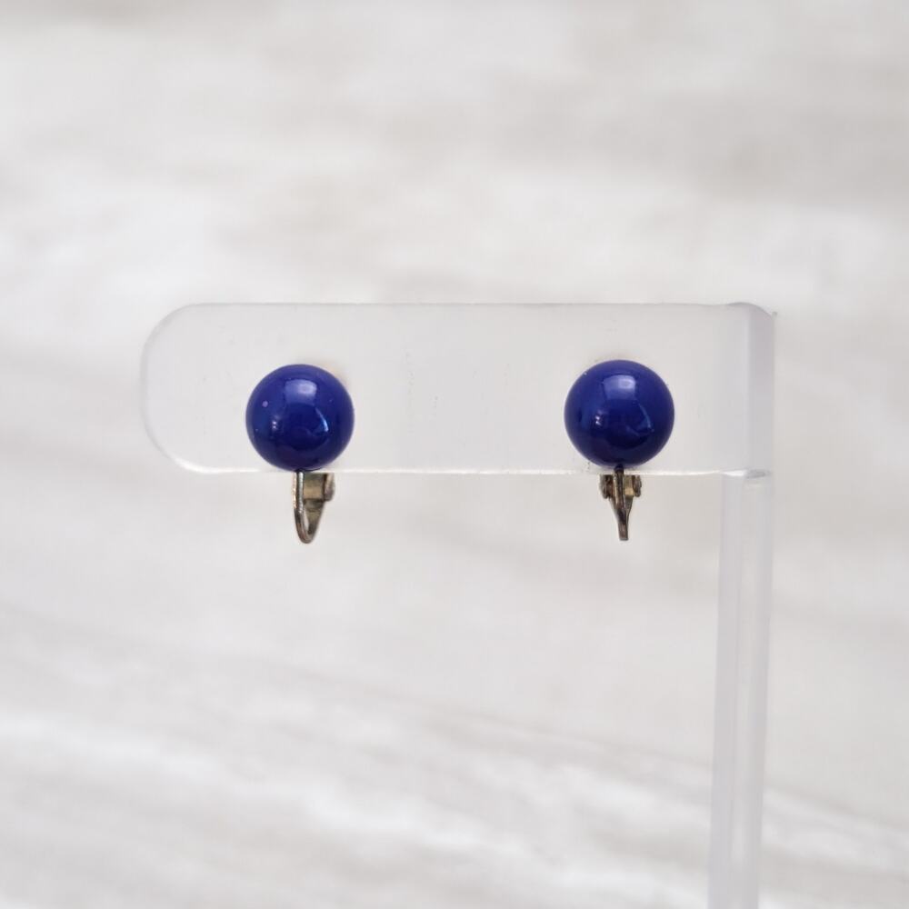 Vintage Clip On Earrings Small Retro - 3/8" Dark Purple - Condition Issues